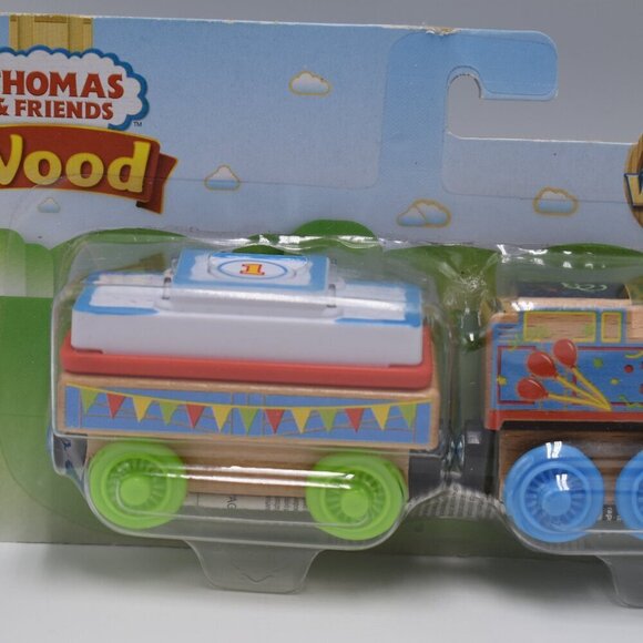 Happy Birthday Thomas Exposed Wood Cargo Car Cake Thomas & Friends Train Engine - Picture 2 of 11